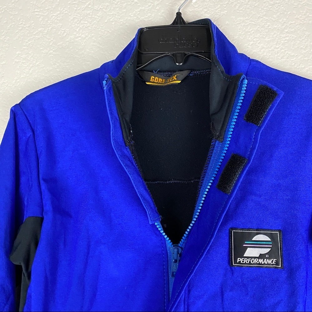 Goretex Performance Jacket - Picture 5 of 9